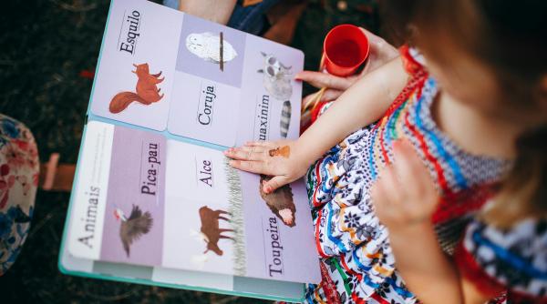 copiii din bucuresti se intorc de luni la cursuri ce elevi din alte judete vor lua vacanta saptamana viitoare