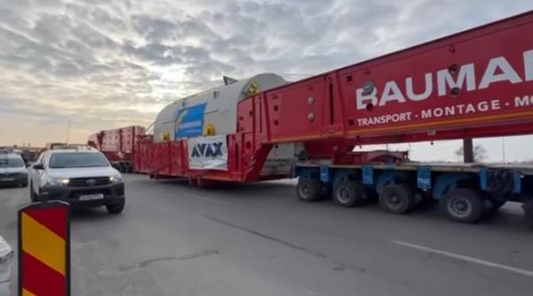atentie soferi un transport agabaritic record traverseaza romania