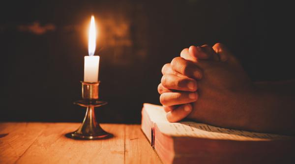 stanga e impotriva religiei iar dreapta e conservatoare raspunsul prof mihai coman video