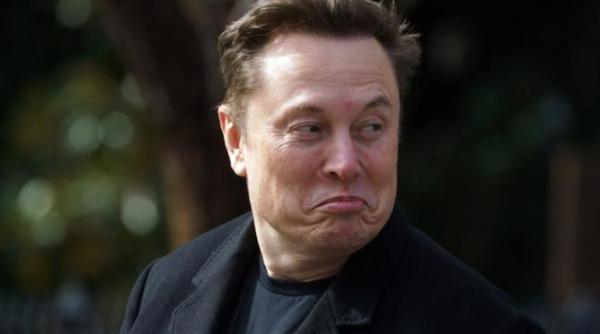 elon musk criticat de internauti dupa ce i a facut fiului sau video viral