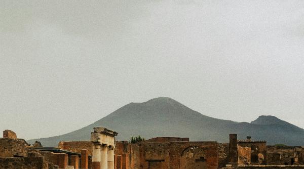fresce rare descoperite in pompeii o noua perspectiva asupra ritualurilor antice