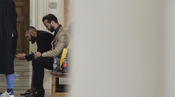 in timp ce toti ochii erau pe calin georgescu fratii tate au scapat de interdictia de a parasi tara imediat au plecat in sua cu un avion privat