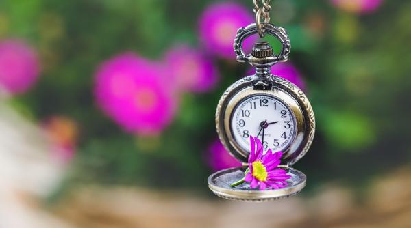 cand trecem la ora de vara in 2025 si este echinoctiul de primavara