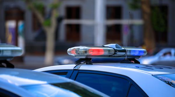 incident langa casa alba serviciul secret al sua a impuscat un barbat inarmat