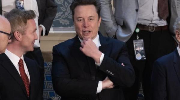 elon musk critica dur din nou autoritatile romane cum poate un judecator sa puna capat democratiei in romania