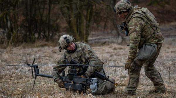 polonia isi mareste forta militara plan ambitios pentru antrenarea a 100 000 de voluntari in fata pericolului rusesc