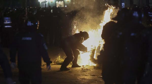 precizarile politiei romane in legatura cu audierile care au loc dupa protestul violent de la bec