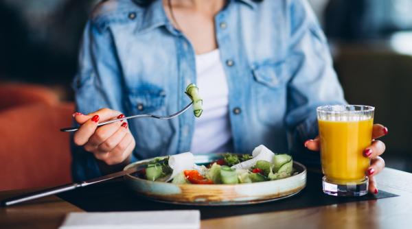 mancam ulei zacusca branza tofu lapte vegetal in postul pastelui raspunsul parintelui luca