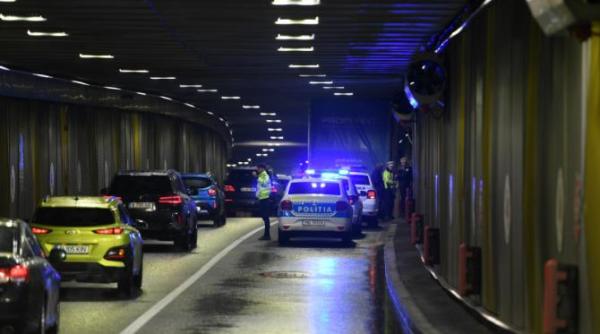 alerta la pasajul unirii cisterna cu gpl oprita in poarta de gabarit atentat terorist la adresa sigurantei publice