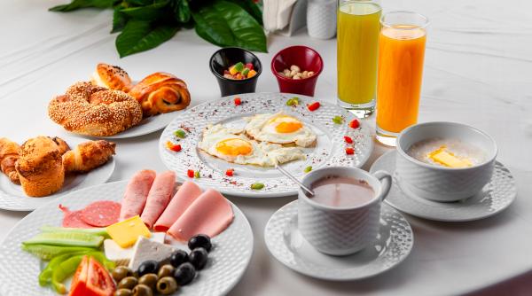 ce sa nu mananci pe stomacul gol