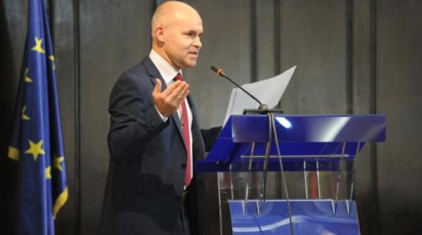 daniel funeriu si a depus candidatura la alegerile prezidentiale 2025