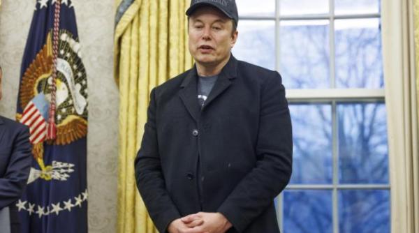 elon musk chiar pare ca si a propus sa prabuseasca tesla una din cele mai controversate postari pe twitter x a fost stearsa imediat dar era prea tarziu foto