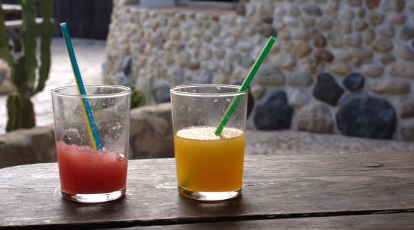 bautura populara care nu ar trebui sa fie oferita copiilor sub 8 ani expertii avertizeaza ca 21 de copii au ajuns la spital cu sindrom de intoxicatie cu glicerol