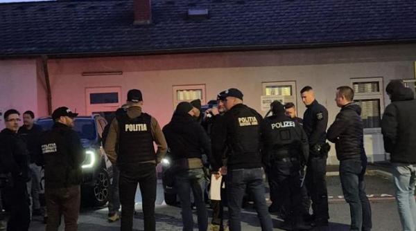 politistii din timis au descins intr un orasel din austria totul a inceput cu un flagrant in romania au fost descoperite sute de arme