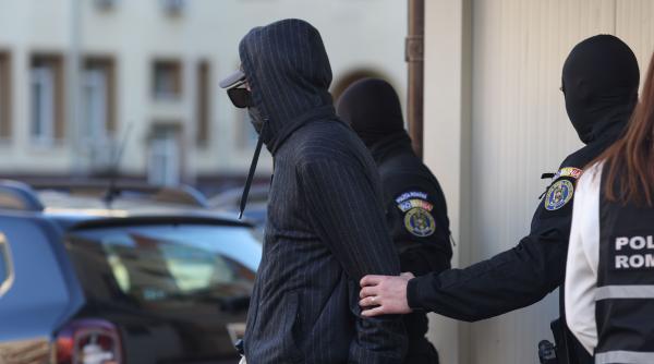 interceptari explozive din telefonul lui bogdan peschir schema de plata a influencerilor si manevra de atragere a votantilor pentru georgescu