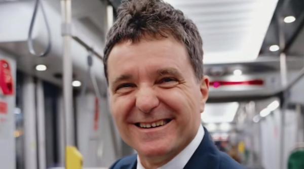 nicusor dan mizeaza pe promovarea pe tiktok si dezvaluie sumele cheltuite cine sta in spatele clipurilor virale