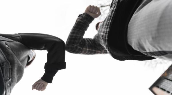 milionar cercetat pentru agresarea unei femei motivul izbucnirii conflictului