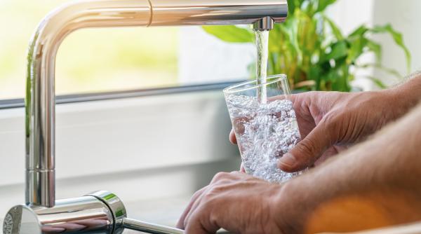 utah devine primul stat din sua care interzice fluorul din apa potabila