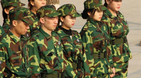 cresc tensiunile in pacific china efectueaza exercitii militare in jurul taiwanului si il numeste parazit pe presedintele de pe insula