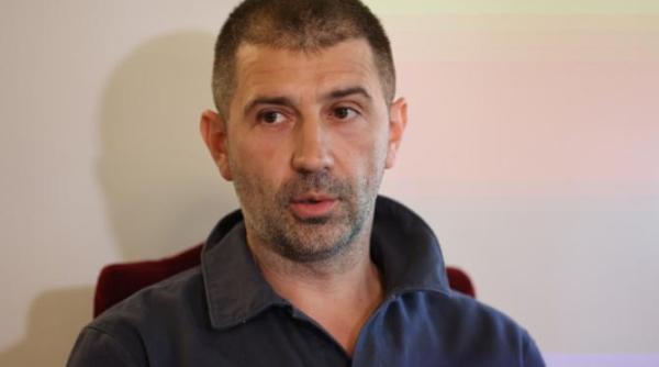 pentru ursi protectie pentru romani sicriuri romania lui gabriel paun aparatorul ursilor de la agent green