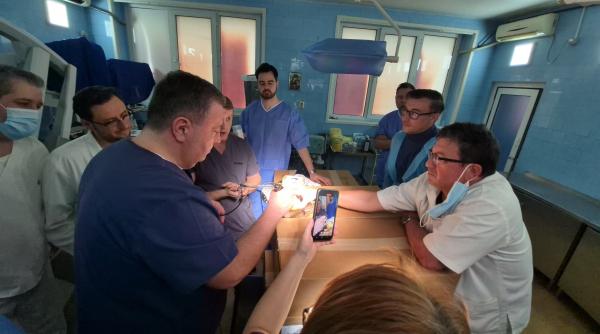 laparoscopie si sistem cu ultrasunete pentru eliminarea tumorilor canceroase la spitalul judetean galati