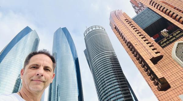 dan negru desfiinteaza analistii financiari de carton frica ne fura echilibrul sa nu i ascultati pe cei care n au facut niciodata bani