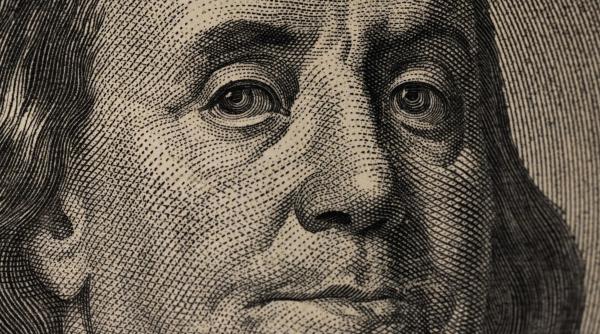 dolarul american se clatina sub presiunea razboiului comercial declansat de trump yuanul a atins un minim istoric