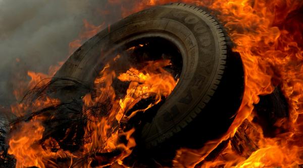 gestionarea deseurilor in ilfov autoritatile utilizeaza drone pentru a combate arderile ilegale si poluarea