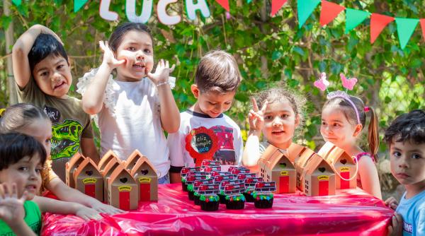 zaharul ii face pe copii hiperactivi adevarul surprinzator din spatele celui mai raspandit mit parental