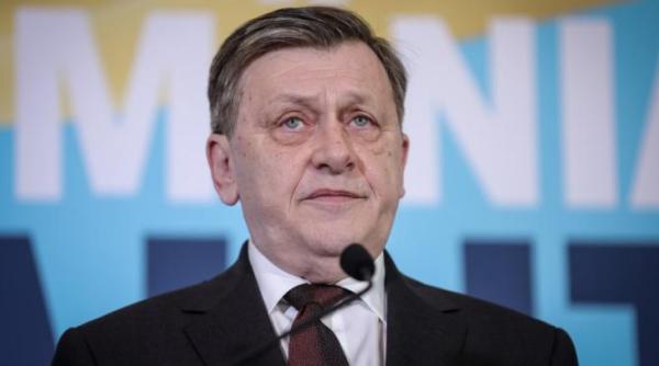 antonescu denunta tradarea rusinoasa din usr impotriva elenei lasconi papusarii trag din nou sforile n am mai vazut o tradare atat de urata