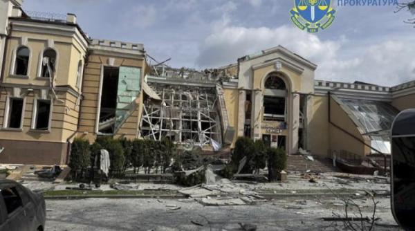 rusia ataca din nou orasul sumi la o zi dupa bombardamentul din duminica floriilor soldat cu 35 de morti