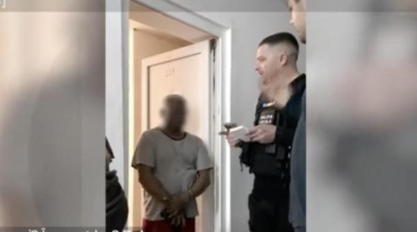 caz incredibil intr o scoala din timisoara directoarea a cazat in sali muncitori familii iar intr una a facut salon de masaj