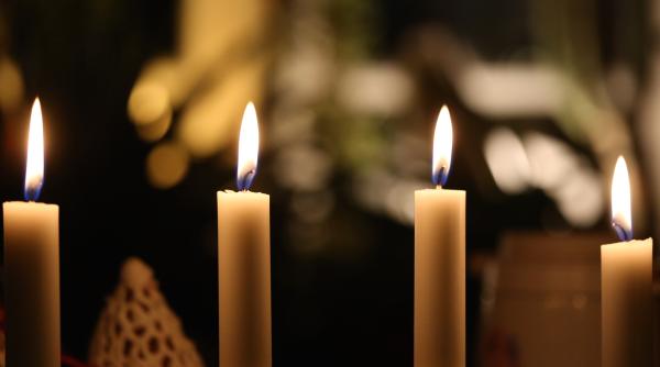 cand ajunge in romania sfanta lumina de paste 2025