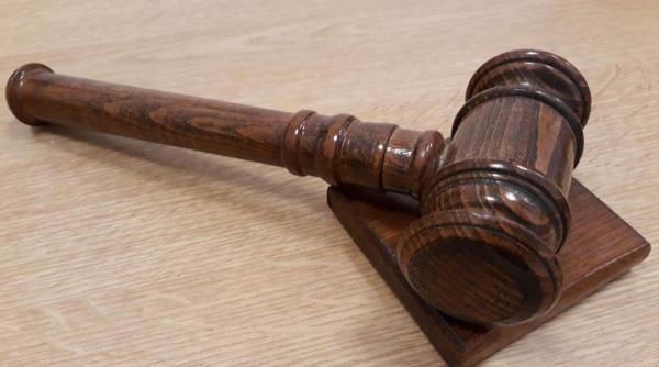 ilie bolojan decrete de eliberare din functie a unor magistrati