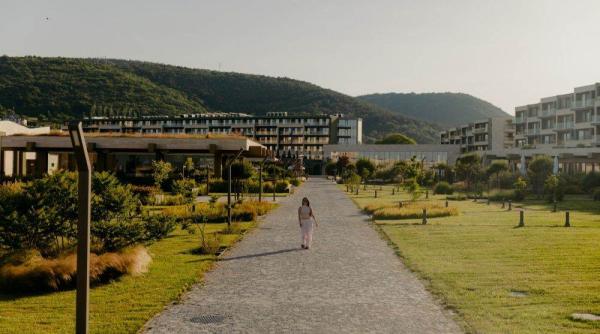 iri travel partener oficial al lantului hotelier de top hvd liderul preferintelor turistilor romani pe litoralul bulgaresc