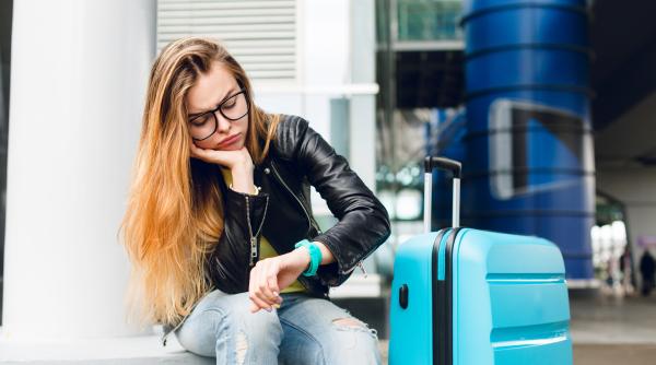 momente de groaza pe aeroportul din palermo o turista a fost gasita cu o bomba in bagaj am luat o ca suvenir