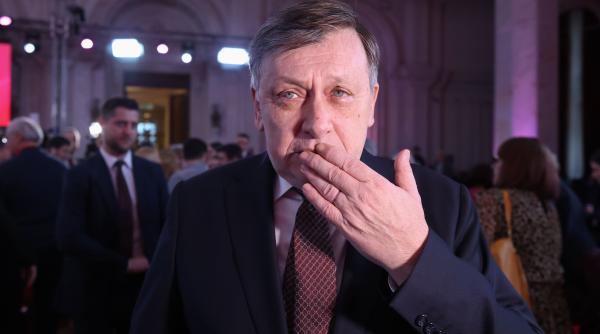 crin antonescu a semnat declaratia universitatii bucuresti privind orientarea euroatlantica a romaniei