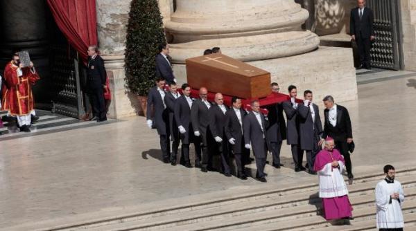 ziua inmormantarii papei francisc cele mai noi informatii de la vatican video