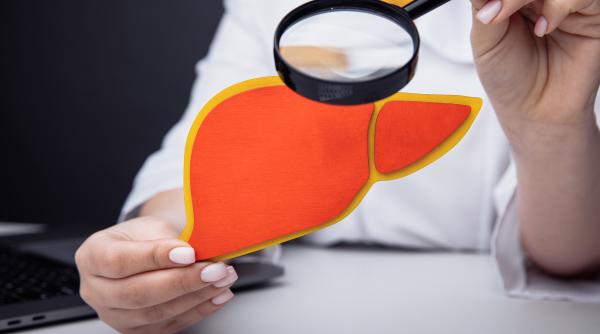 al patrulea transplant hepatic din romania dr dragos romanescu sanador sunt cele mai complexe interventii din sfera chirurgiei abdominale