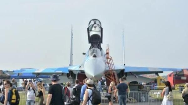 bucharest international air show 2025 spectacol aerian de exceptie timp de trei zile