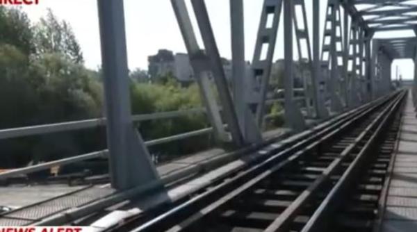 crima socanta in oradea o femeie ucisa de tren dupa ce a fost tinuta cu forta pe sine de catre un barbat