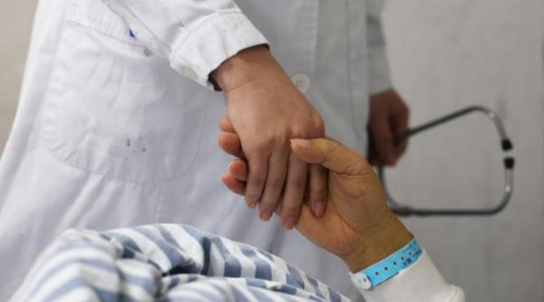 romania sta foarte prost la capitolul investitii in psihiatrie care e cea mai buna solutie pentru pacienti de fapt video