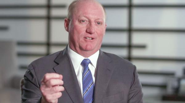 mostenitorul lui buffett e gata sa preia fraiele investitorii cu ochii pe greg abel