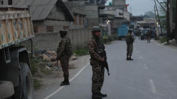 cine sunt grupurile teroriste let si jem cu sediul in pakistan vizate de atacurile indiei