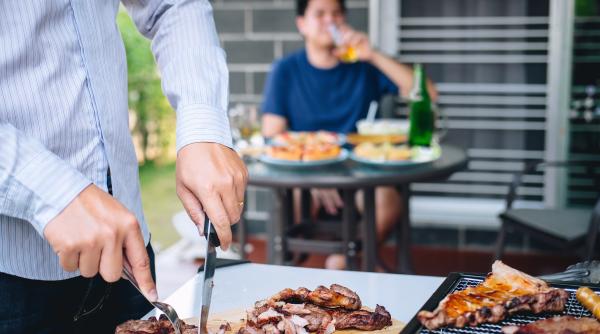 cum influenteaza stereotipurile consumul de carne rosie in randul tinerilor barbati explicatia mihaelei bilic