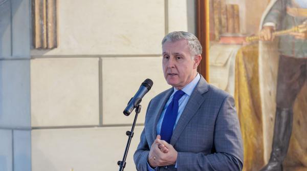 principele radu membrii academiei si elita romaneasca se straduiesc sa imbunatateasca viata generatiilor viitoare