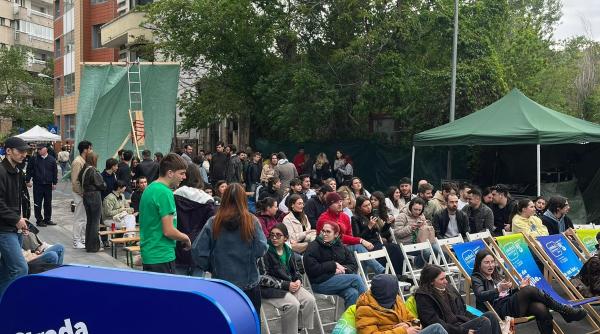 un nou weekend pietonal pe calea victoriei masini retro magie si concert irina sarbu in weekendul 10 11 mai la strazi deschise bucuresti