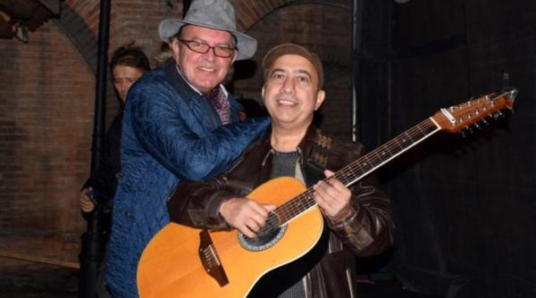 emeric imre traim vremuri ciudate azi daca ar trebui sa ma inspir ar trebui sa compun doar muzica de protest