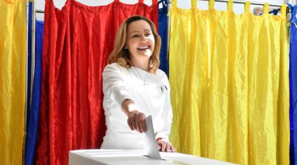 elena lasconi a zis cu cine voteaza la prezidentiale 2025