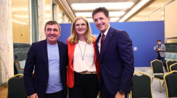 hagi si popescu au pus stampila la istanbul dupa ce au fost la un eveniment al echipei galatasaray